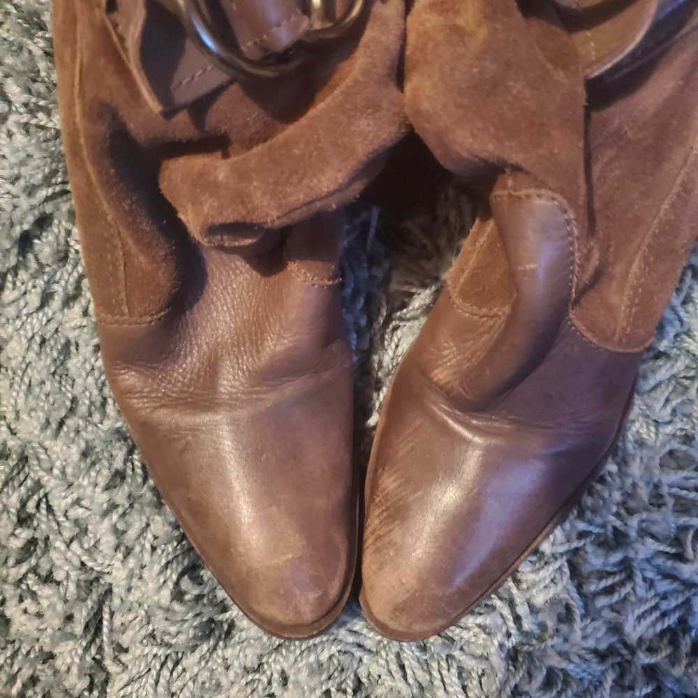 Boots - Picture 3 of 3